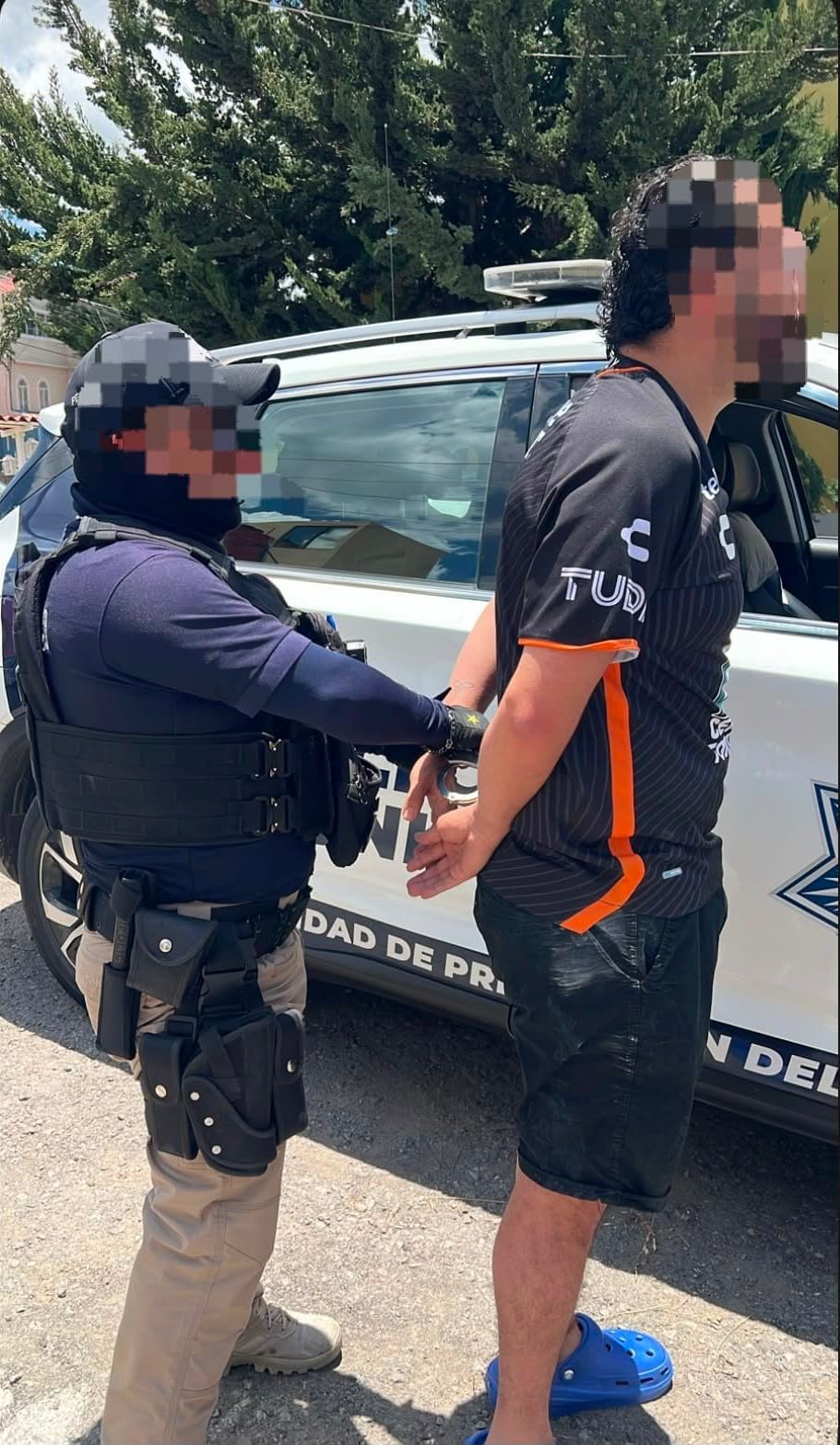 Elementos de la Secretaria de Seguridad Ciudadana detuvieron a una persona, identificada con las iniciales C. R. M. V, de 38 años de edad, por el delito de violencia familiar. 