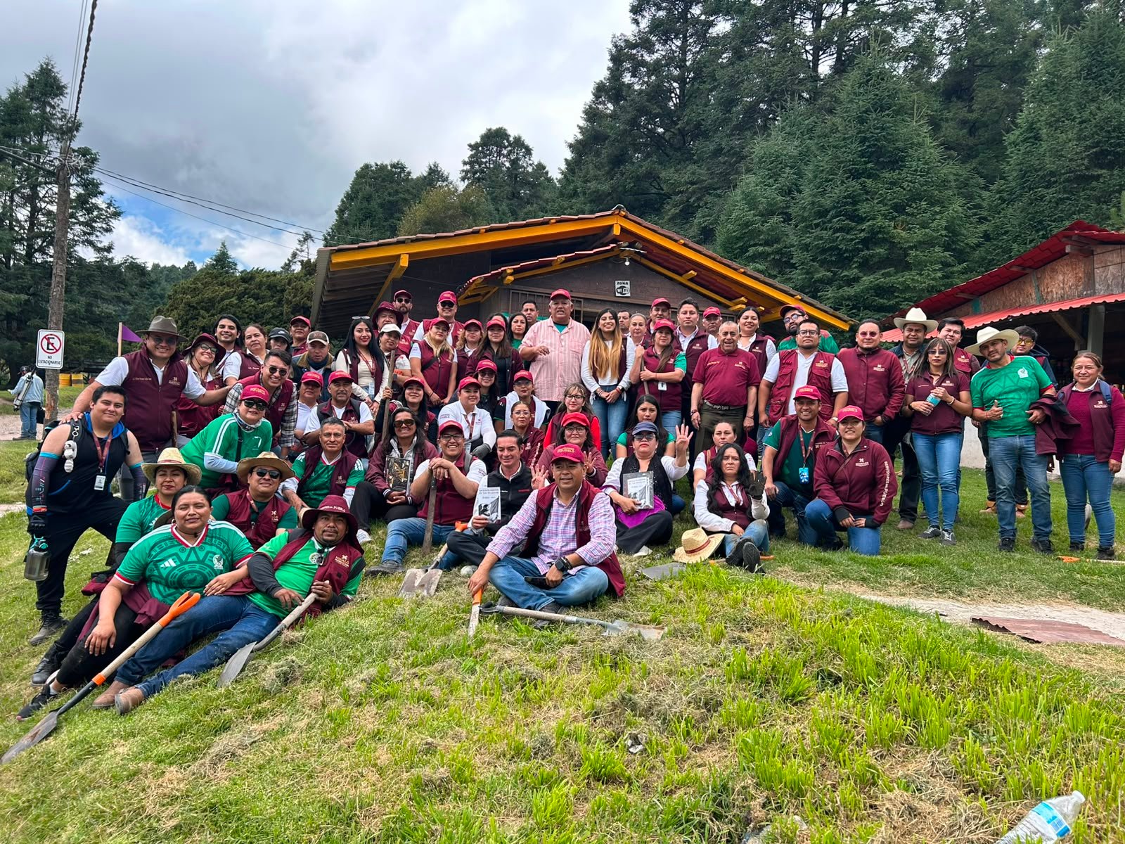 Servidores del Pueblo de Sebiso aportaron a la Jornada Nacional de Reforestación