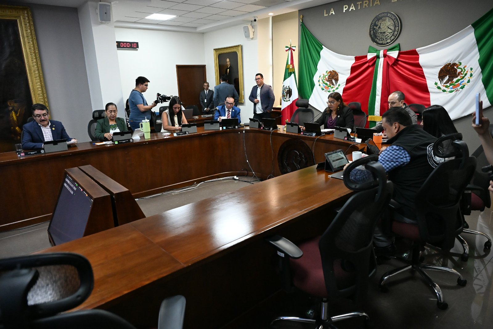 Diputado propone fortalecer la seguridad en establecimientos deportivos 