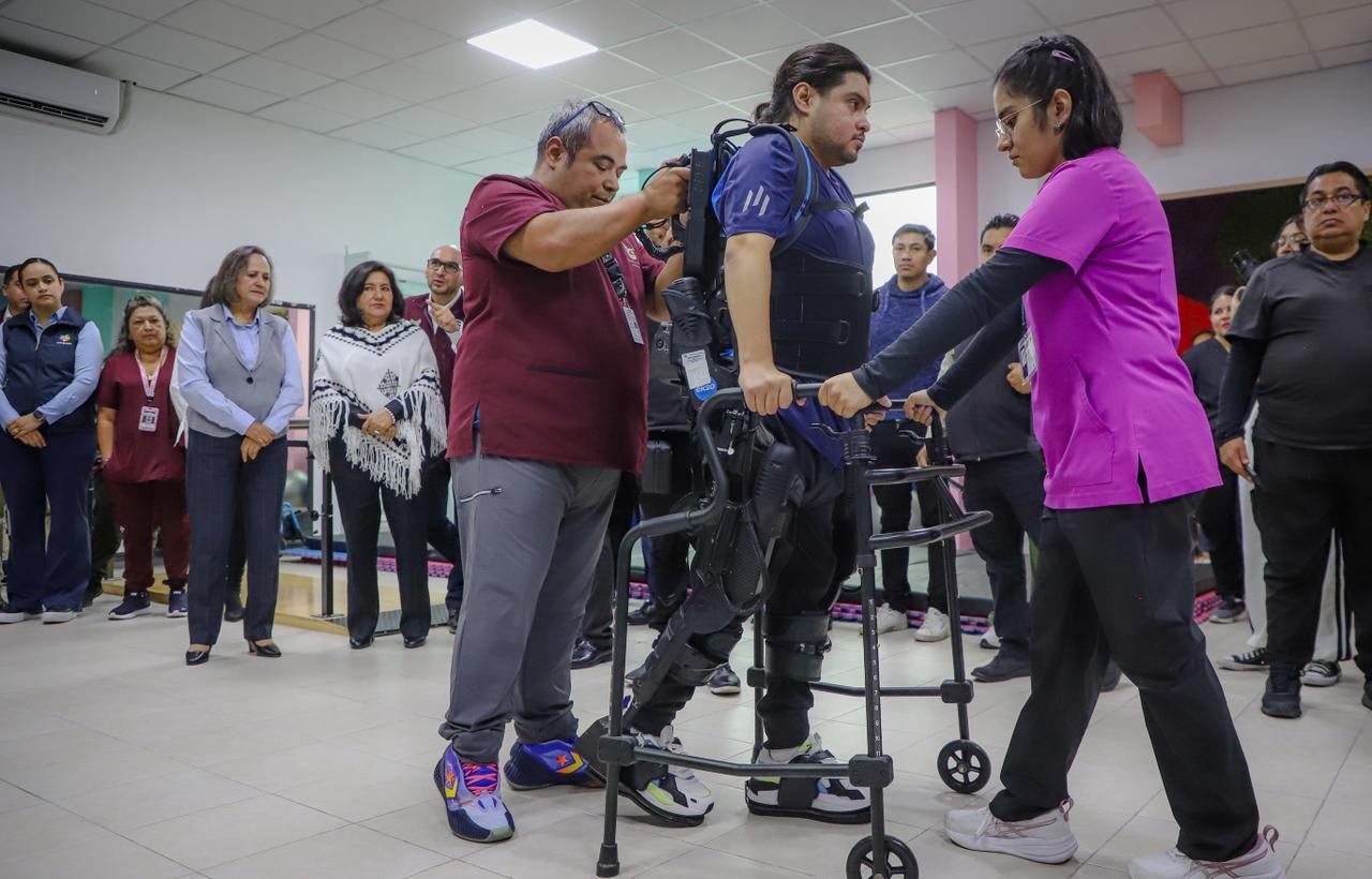 DIF Hidalgo adquiere tecnología robótica para rehabilitación.