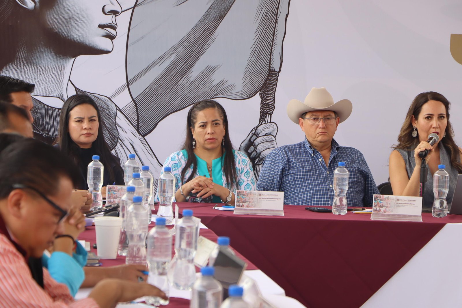 Gobierno de territorio llega a Atotonilco de Tula