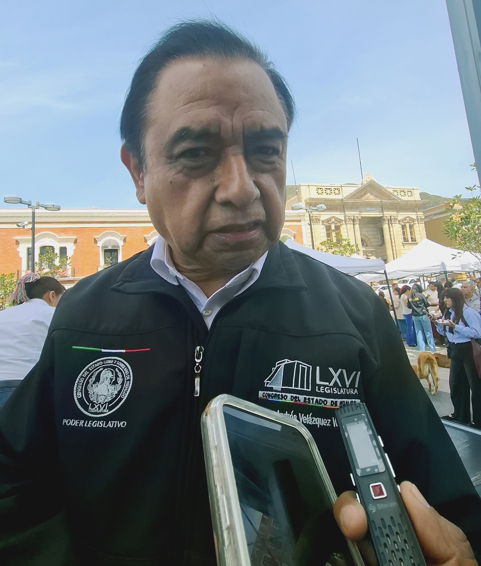 Congreso redefine ayuntamientos y deja paridad para después