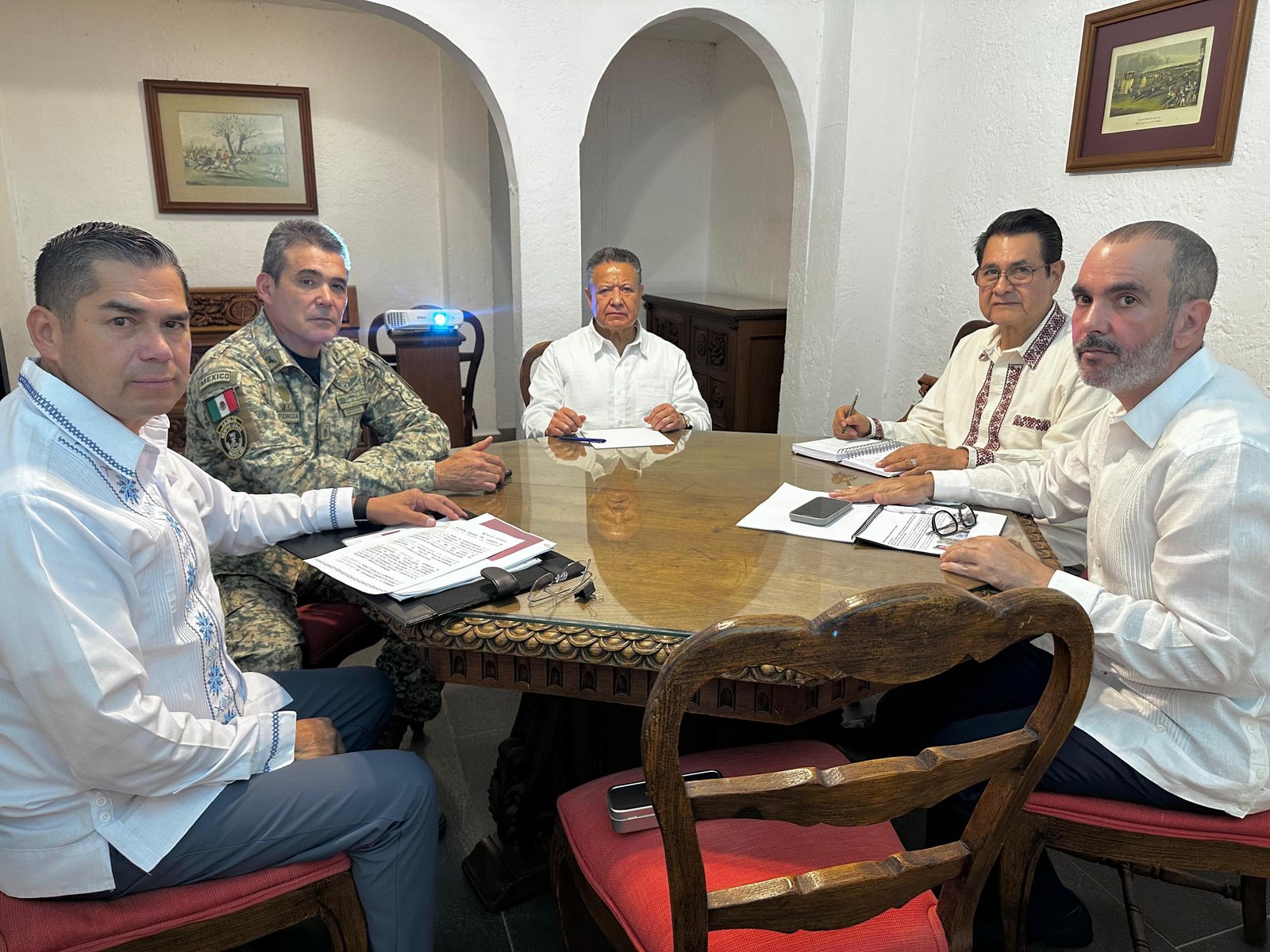 Clausuran túnel y cinco tomas clandestinas para sustracción de hidrocarburo