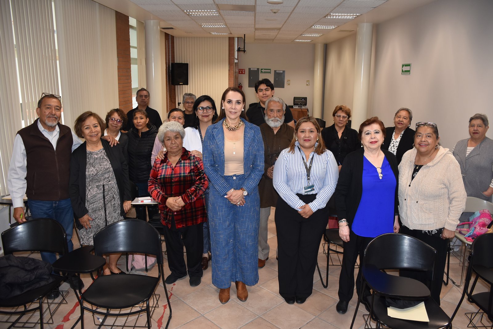 Con herramientas para un envejecimiento saludable, inicia curso dirigido a persona mayores 