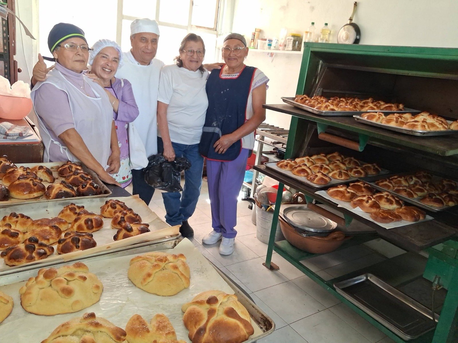 Talleres de panadería promueven envejecimiento activo y saludable  