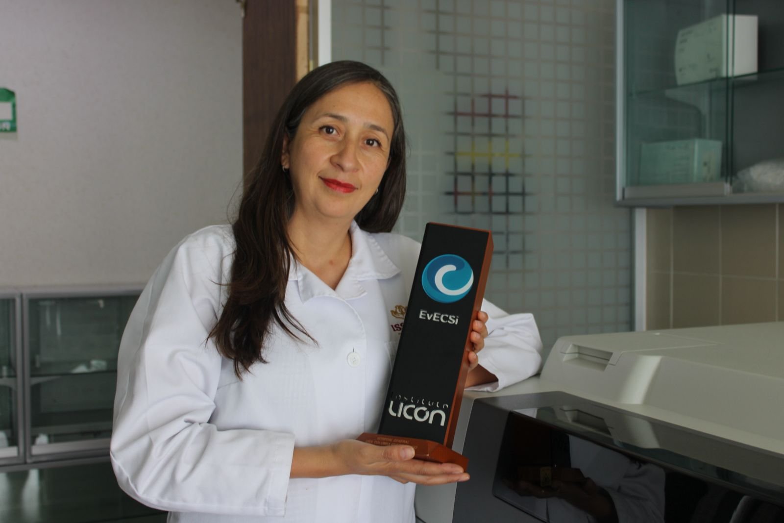 Obtiene Hospital General del ISSSTE en Hidalgo, por segundo año consecutivo, premio a la excelencia en serología infecciosa
